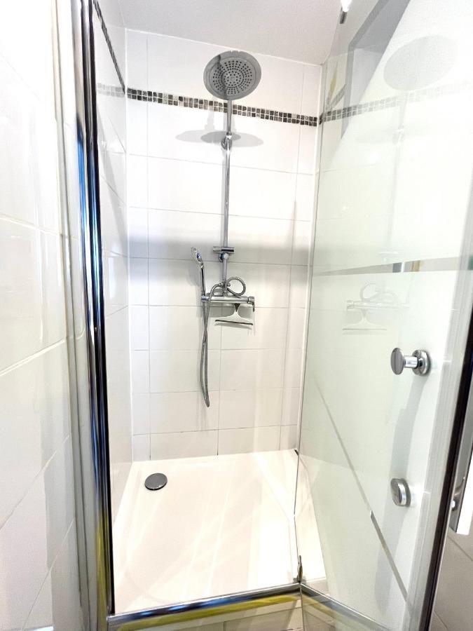 Appartement Esprit libre, Beau 2 pièces climatisé à Bordeaux Extérieur photo